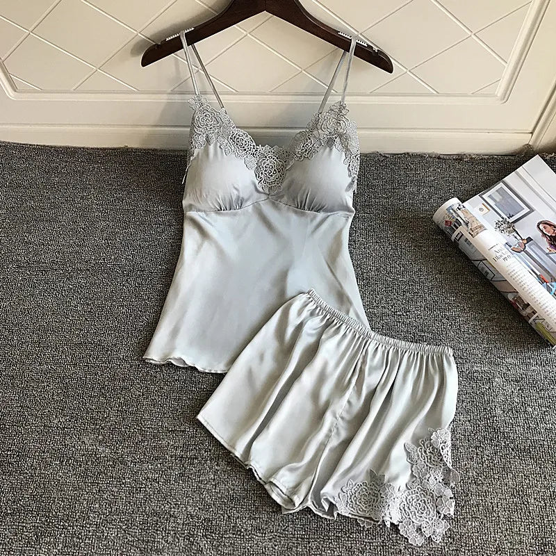 Sleep Lounge Pajama Set Sexy Satin Sleepwear Woman Summer Pyjama Femme Fashion Flower Pajama for Women with Chest Pad